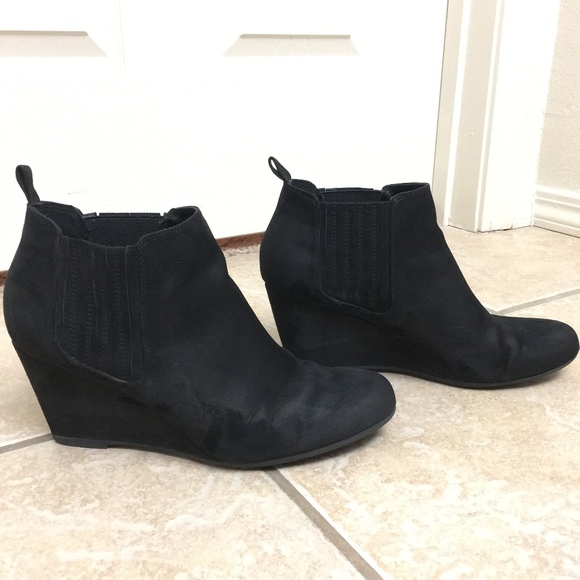 payless wedge booties
